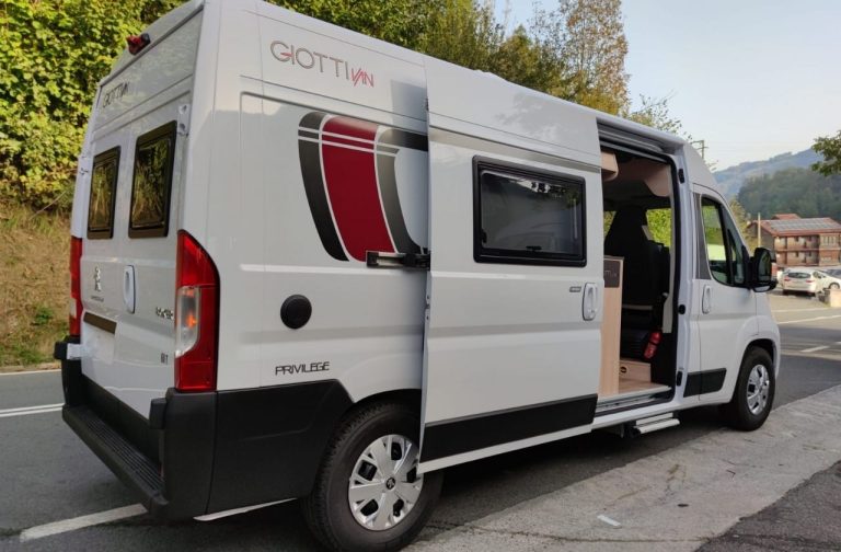 Alquiler 4 plazas Giottivan 60T en Guipúzcoa