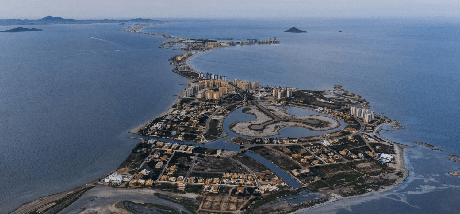 LA TIERRA DE LOS DOS MARES