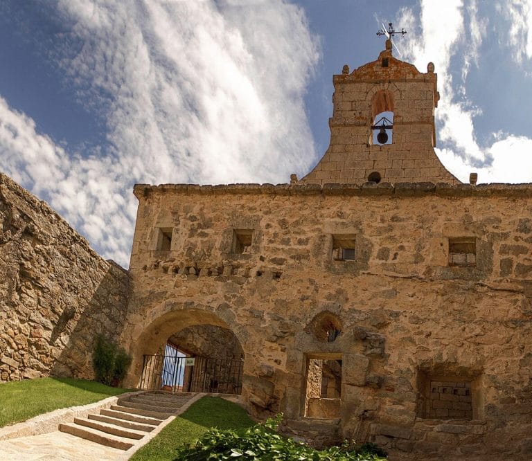 Casa del Parque Natural de Arribes del Duero en Fermoselle, Zamora