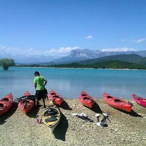Kayak en el Embalse de Mediano en Morillo de Tou (Excursión)