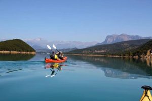 Alquiler de Kayak en el Embalse de Mediano en Morillo de Tou
