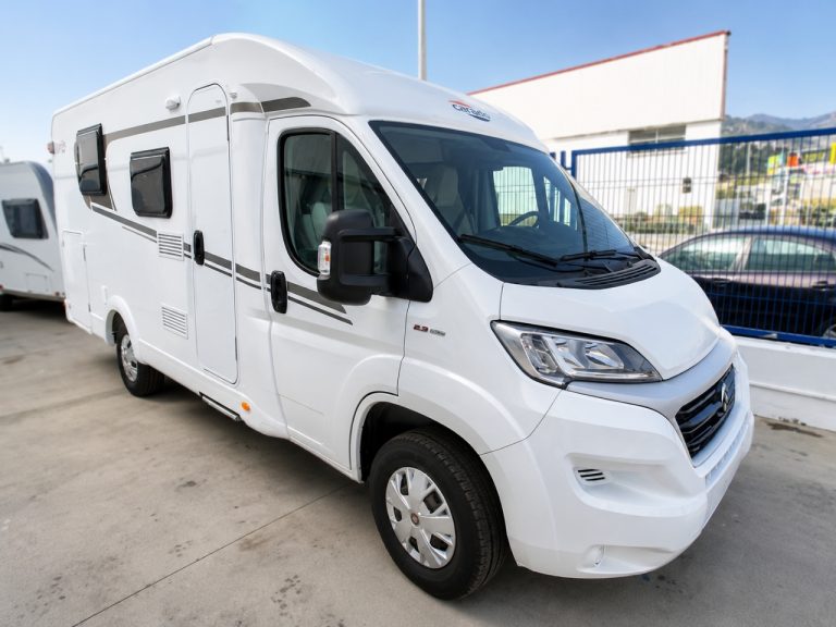 Alquiler 2 plazas Carado V339 en Gandia