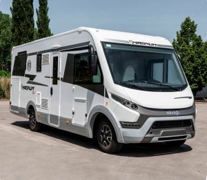 Elnagh Magnum 530 / C