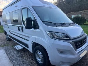 Adria Twin Plus