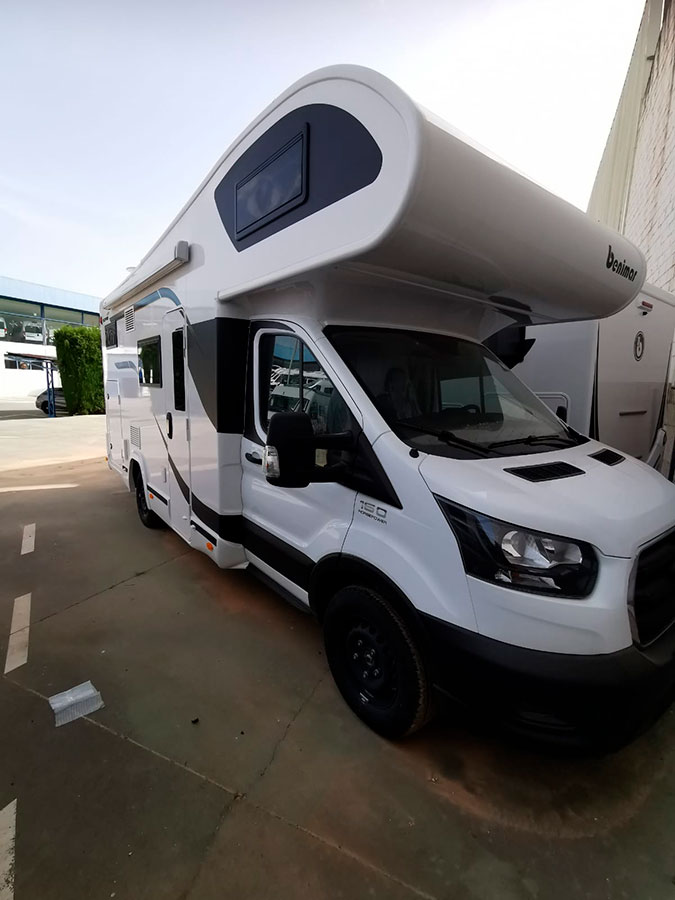 Alquiler 5 plazas Benimar Sport 340 en Málaga